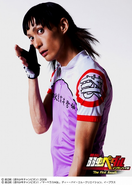 Murata Mitsu as Midousuji Akira.