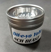 Dif-e-Yo8CHBeast5.jpg (105 KB) Packaging