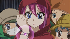 Arc V Yuzu's Bracelet Resonates