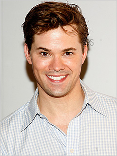 Andrew reynolds actor hamilton top