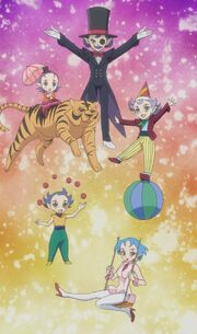 Lazar as a kid with his parents and siblings in the circus