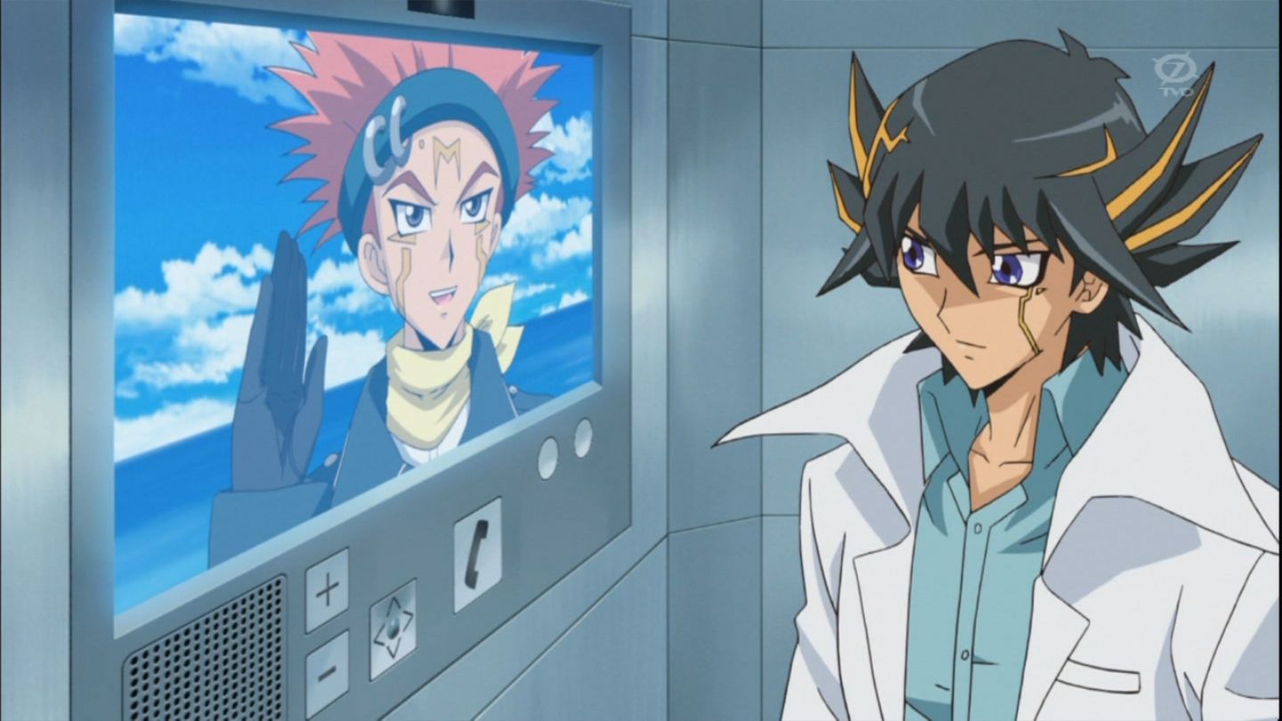 It's so weird how 5DS season 2 had Yusei trying to figure out a new  strategy without using Synchro Summoning (He even had nightmares about the  Maklords). Then in ep 102, he