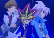 Dartz stellt Yami Bakura als einen der Rivalen des Pharaos dar