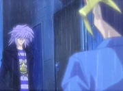 Yami Bakura holt sich den Millenniumsring von Weevil und Rex zurück und überlässt Yugi die restlichen Millenniumsgegenstände