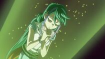 Lulu creyendo en Yuya