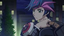 Yusaku hablando con Ai