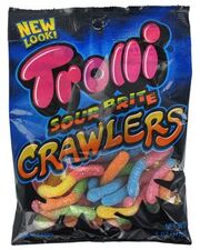 Sour gummy worms