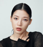Recent profile image in dark clothing