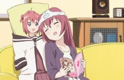 Akane Akaza Yuruyuri Wiki Fandom