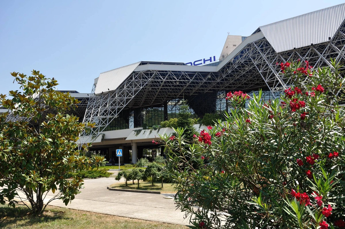 Международный аэропорт сочи. Аэропорт сочи адлер. Сочи — адлер — аэропорт сочи. Новый аэропорт сочи. Аэропорт сочи адлер.