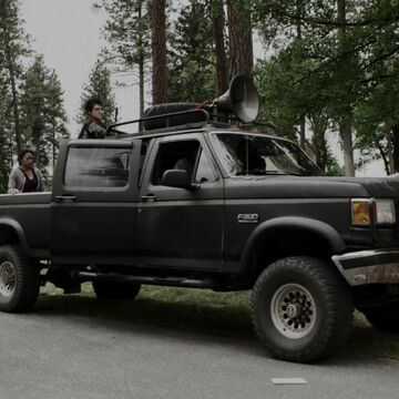 Black Ford F 350 Z Nation Wiki Fandom