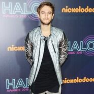 Zedd at the 2016 HALO Awards (2)