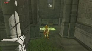 Zitadelle Truhe.jpg (156 KB) Truhe am Eingang