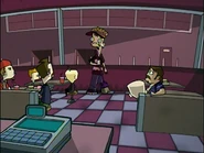 "Hey! Some guys are chasing after Cocofang!"