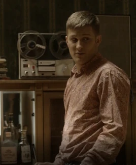 Илья Любовский