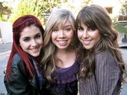 Ariana-Jennette-Daniella