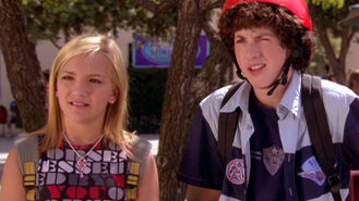 NICKELODEON ZOEY101 103 297985 1920x1080