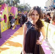 Erin Sanders-7