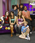 Zoey 101 Stuff-17