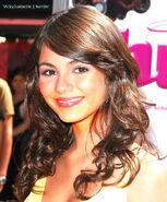 Victoria Justice-36