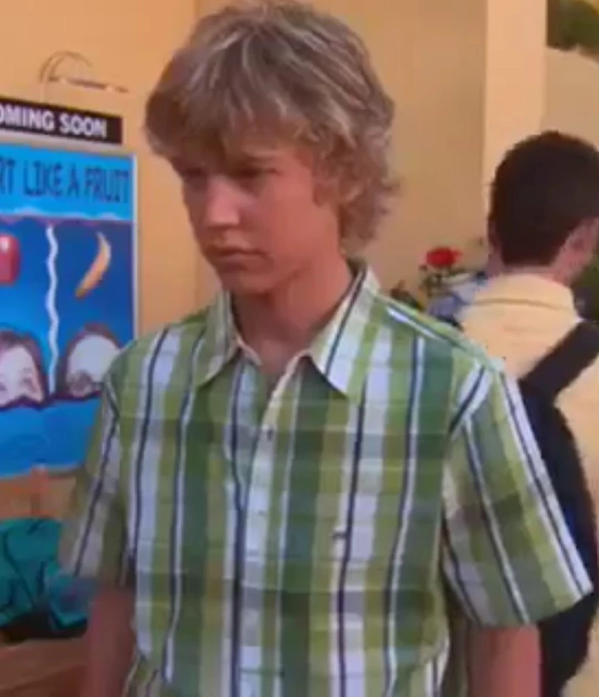 Zoey 101' Cast Reunites Without Jamie Lynn Spears: Pics | Us Weekly, image size:862x1003