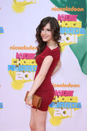 Erin Sanders-2