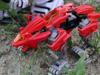 海外版ゾイド【Leo Gator（レオゲーター）】未開封 Tomy Zoids 1/72 Blox BZ-020 Leogator Lion Crocodile Type