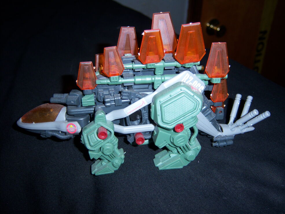 Amazon.co.jp: ZOIDS ゴルヘックス ゾイド 1/72 GORHECKS