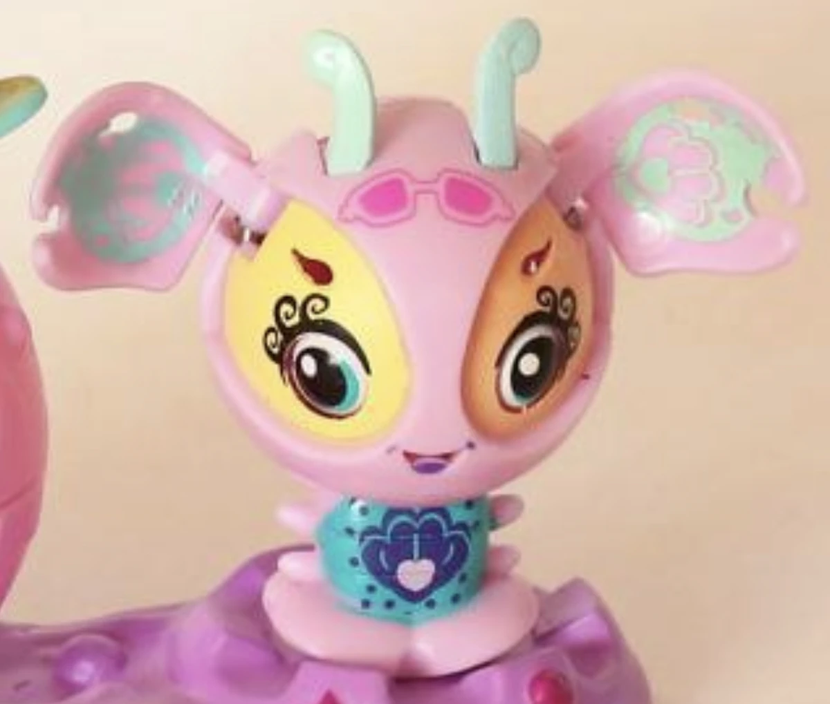 Buttersworth (Family Day) Zoobles! Wiki Fandom