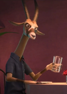 Pronk Oryx-Antlerson