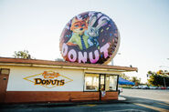 Randy'sDonuts