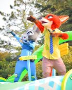 Judy and Nick Pointing